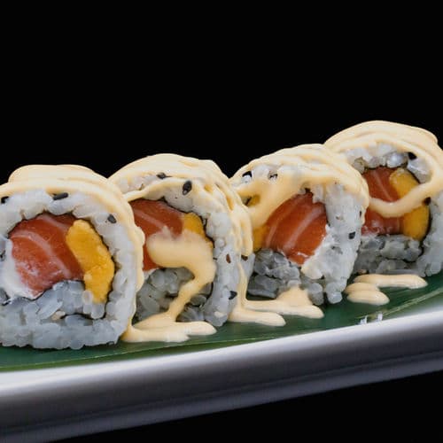Uramaki Mango Roll